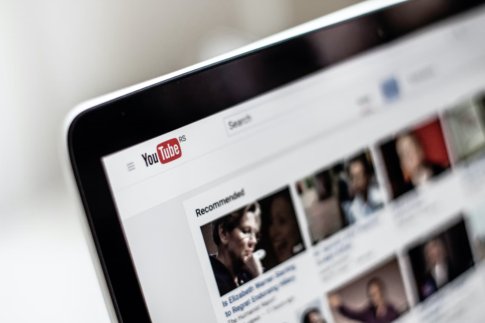 multilingual-youtube-channel-1 multilingual-youtube-channel-1